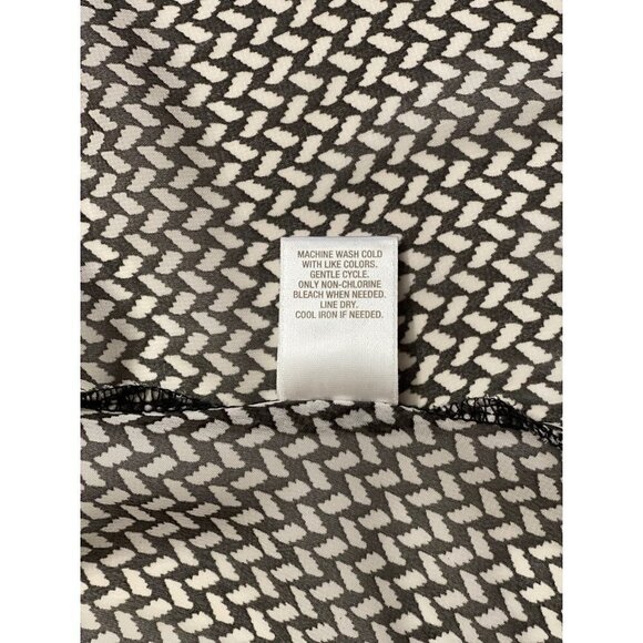 ROZ & ALI Black White Pattern Button Top Petite XL Roll Tab Cuffs Rayon Stretch - Picture 7 of 8